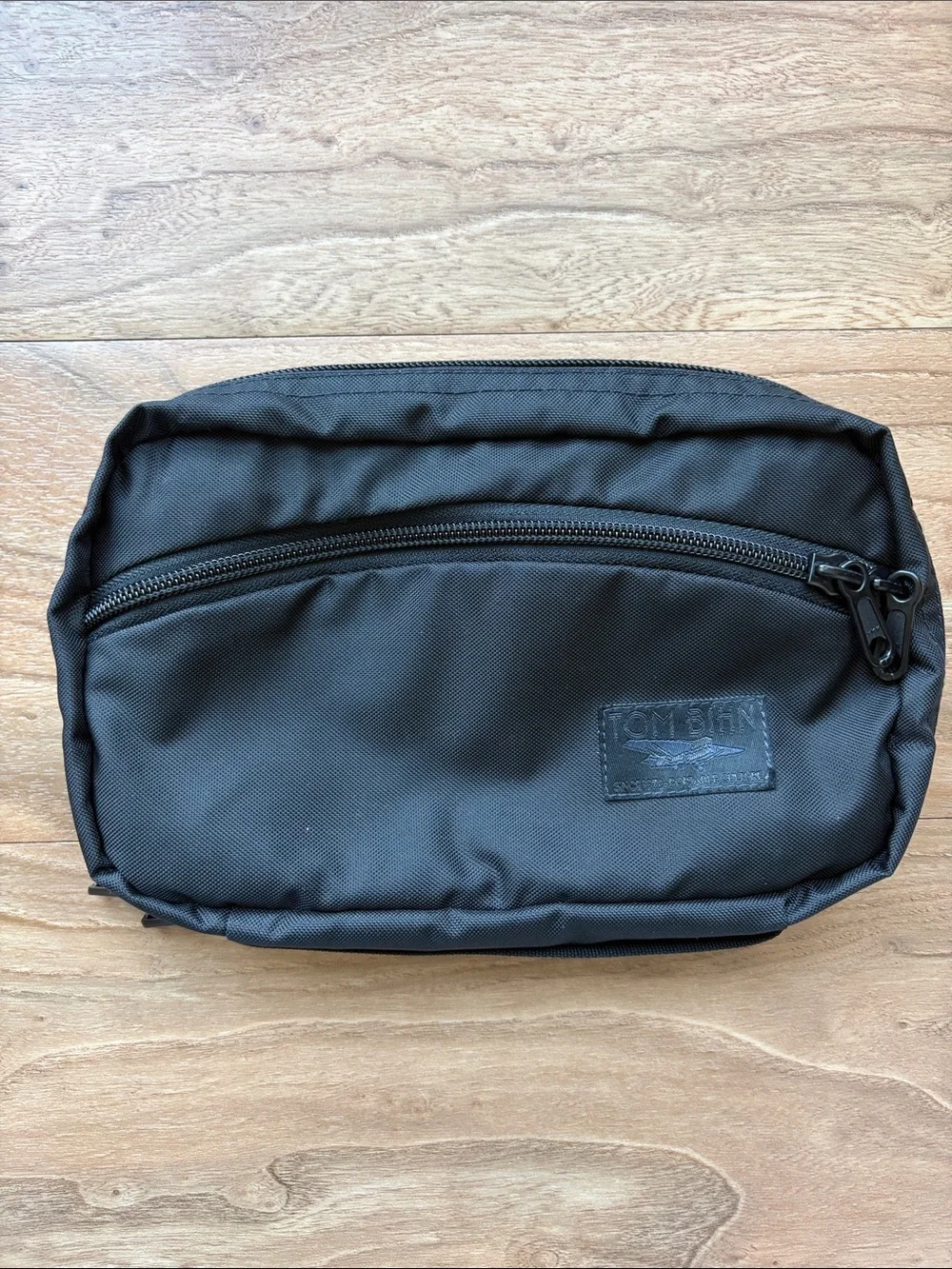 TOM BIHN Black Hundy Little Thing Pouch
